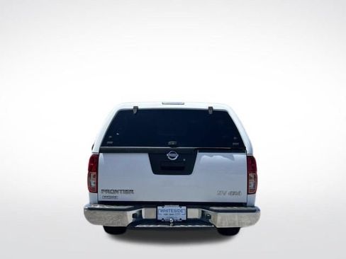 Used 2012 Nissan Frontier SV AWD/4WD image 13
