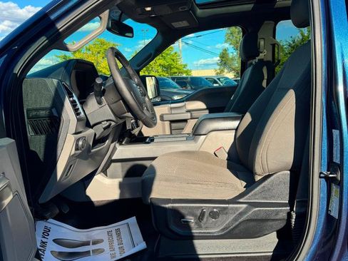 Used 2016 Ford F150 XLT w/ Equipment Group 302A Luxury AWD/4WD image 16