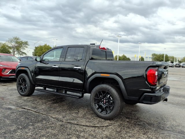New 2026 GMC Canyon Denali w/ LPO, Denali Black Edition AWD/4WD image 9
