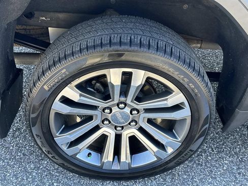 Used 2019 GMC Sierra 1500 SLT image 7