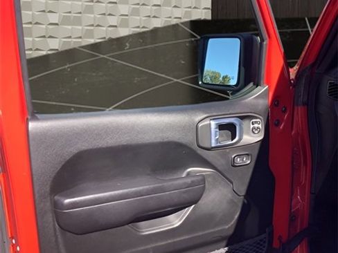 Certified 2021 Jeep Wrangler Unlimited Sport image 12