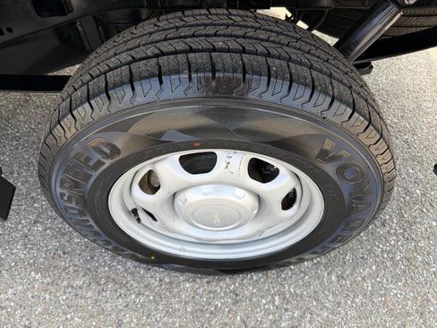 Used 2023 Ford F150 XL RWD image 37