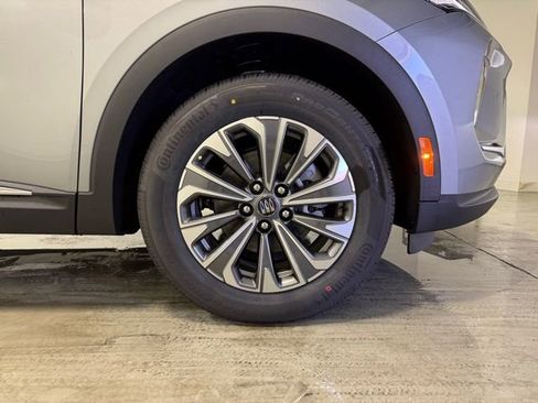 New 2026 Buick Envision Preferred image 30