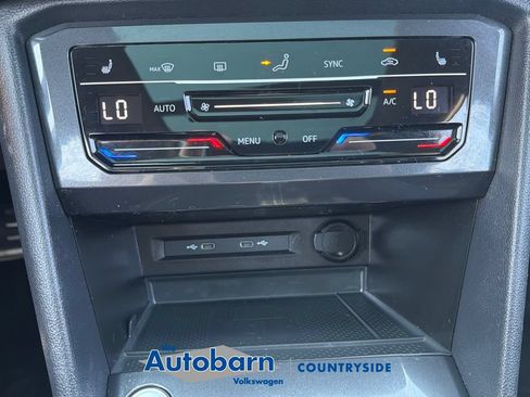 Certified 2023 Volkswagen Tiguan SE R-Line AWD/4WD image 17