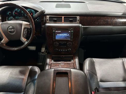 Used 2014 GMC Sierra 3500 Denali AWD/4WD image 16