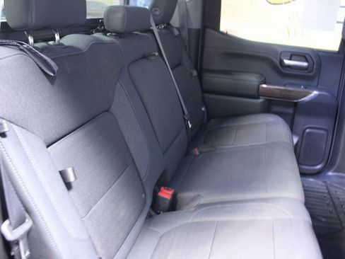Used 2020 GMC Sierra 1500 Elevation image 9