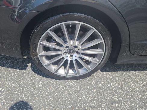 Used 2018 Mercedes-Benz CLS 550 4MATIC image 10