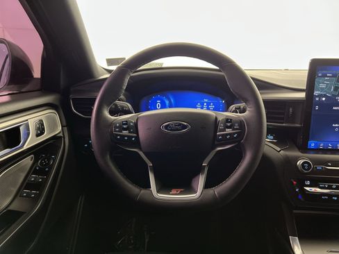 Used 2020 Ford Explorer ST w/ Premium Technology Package AWD/4WD image 16