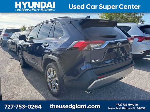 Used 2025 Toyota RAV4 Limited w/ Advanced Technology Package image 2