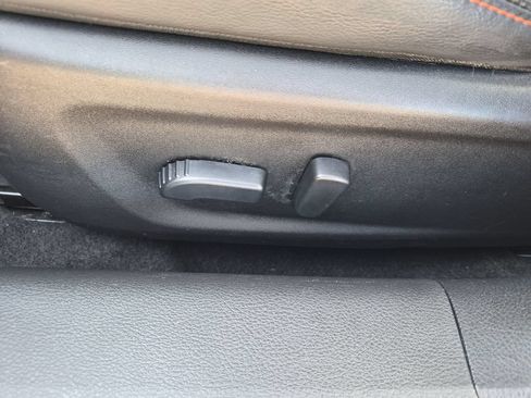 Used 2025 Nissan Altima 2.5 SR FWD image 12
