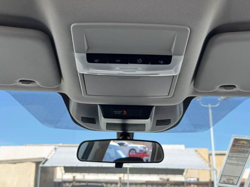 Used 2022 Nissan Rogue S FWD image 24
