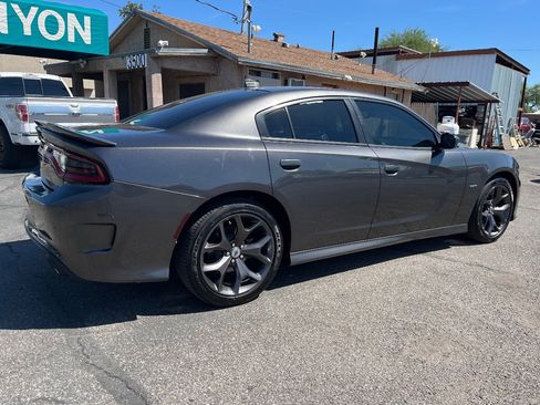 Used 2019 Dodge Charger R/T RWD image 4