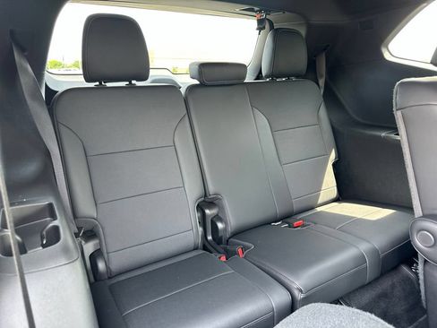 Used 2026 Buick Enclave Preferred FWD image 28