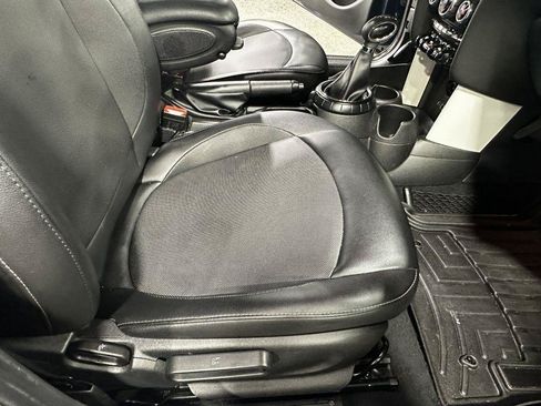 Used 2015 MINI Cooper 4-Door Hardtop FWD image 22
