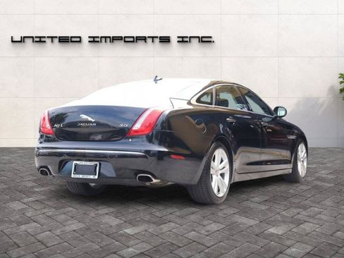 Used 2015 Jaguar XJ L Portfolio RWD image 7