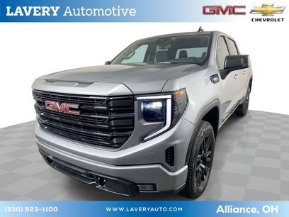 Used 2025 GMC Sierra 1500 Elevation