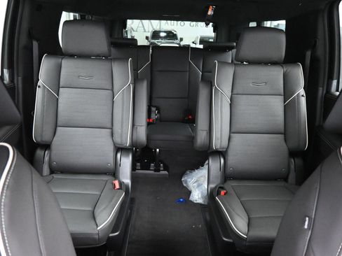 New 2026 Cadillac Escalade ESV Luxury image 14