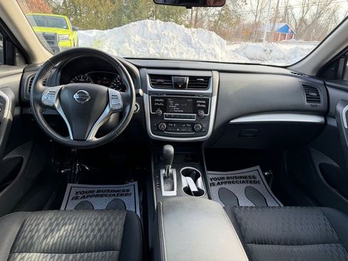Used 2017 Nissan Altima 2.5 SV image 20