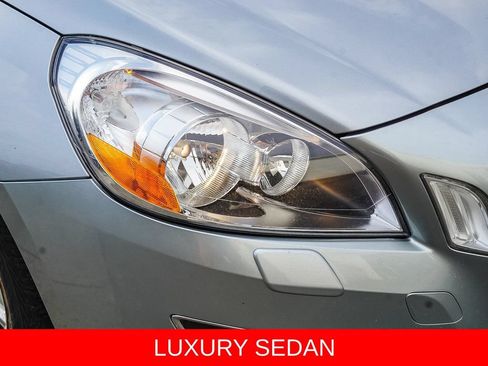 Used 2013 Volvo S60 T5 FWD image 10
