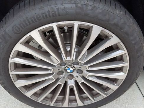 Used 2025 BMW X7 xDrive40i image 6