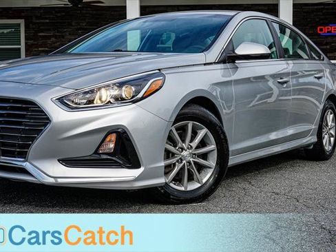 Used 2019 Hyundai Sonata SE w/ Cargo Package FWD image 6