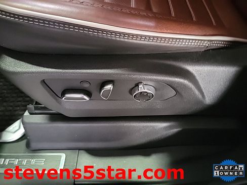 Used 2024 GMC Sierra 2500 Denali Ultimate image 12