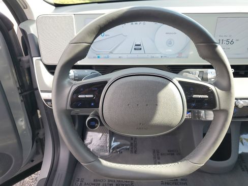 Used 2024 Hyundai Ioniq 5 SEL image 18