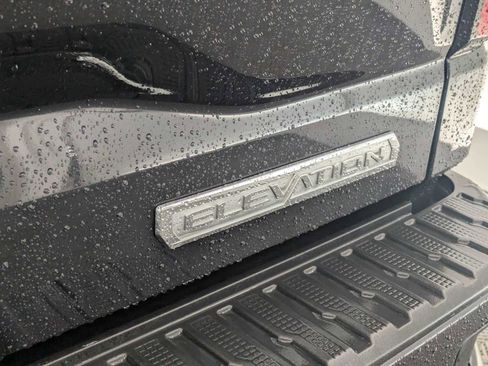 Used 2024 GMC Sierra 1500 Elevation image 13