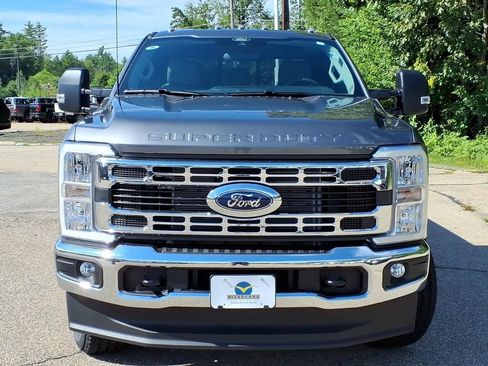 New 2026 Ford F350 XLT w/ FX4 Off-Road Package AWD/4WD image 3
