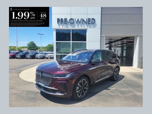 Certified 2024 Lincoln Nautilus Reserve w/ Equipment Group 202A AWD/4WD image 1