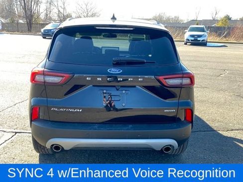 Used 2023 Ford Escape Platinum AWD/4WD image 4