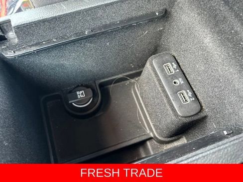 Used 2023 Dodge Charger SXT RWD image 30