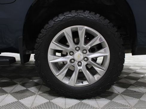 Used 2021 Chevrolet Silverado 1500 LTZ w/ Z71 Off-Road Package image 52
