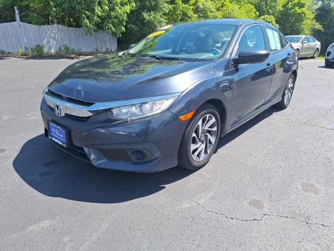 Used 2017 Honda Civic EX image 7