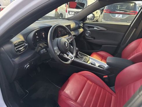Used 2025 Dodge Hornet GT w/ GT Plus Package AWD/4WD image 27