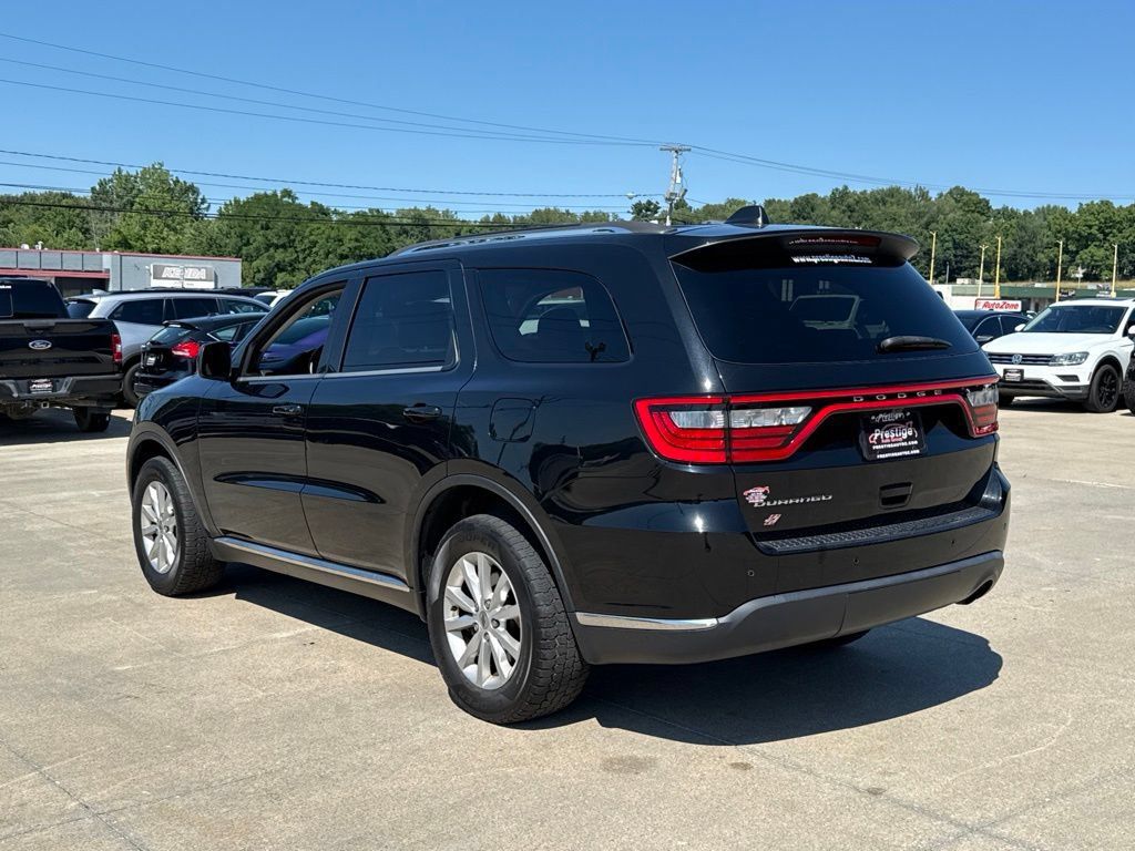 Used 2021 Dodge Durango SXT AWD/4WD image 4
