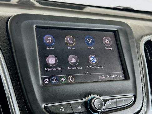 Used 2020 Chevrolet Equinox LS FWD image 21