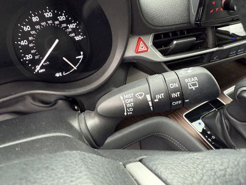 Certified 2023 Toyota Sienna XLE image 31