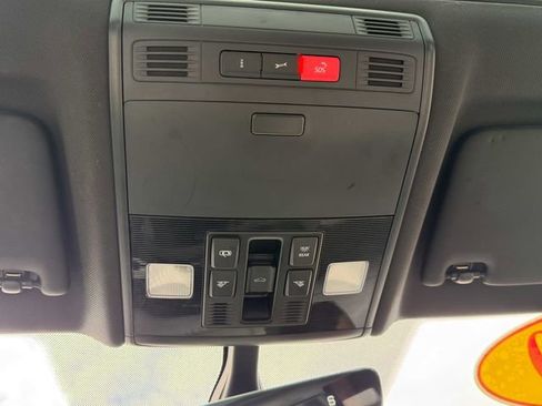 Used 2020 Volkswagen Jetta R-Line w/ R-Line Cold Weather Package FWD image 38