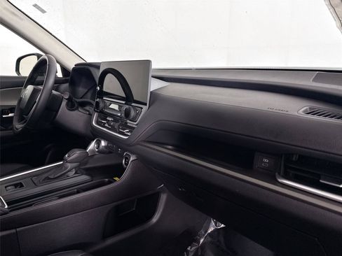 Certified 2025 Toyota Grand Highlander FWD image 43