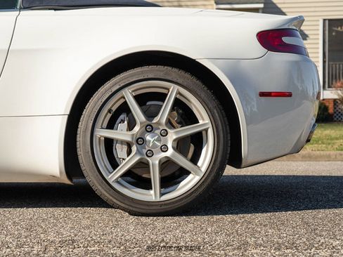 Used 2008 Aston Martin V8 Vantage Roadster image 5