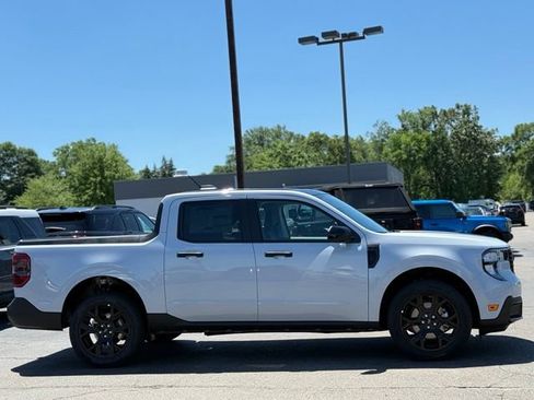 New 2026 Ford Maverick XLT w/ XLT Luxury Package AWD/4WD image 38