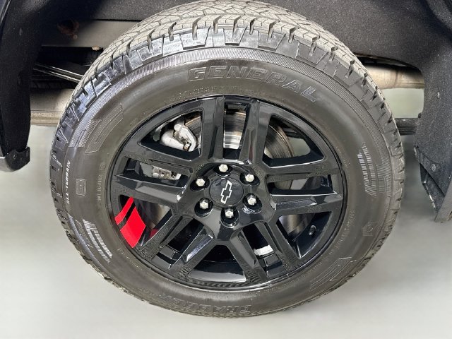 Used 2021 Chevrolet Silverado 1500 RST w/ Redline Edition AWD/4WD image 32