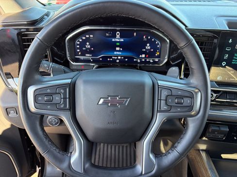 Certified 2025 Chevrolet Silverado 1500 RST AWD/4WD image 24