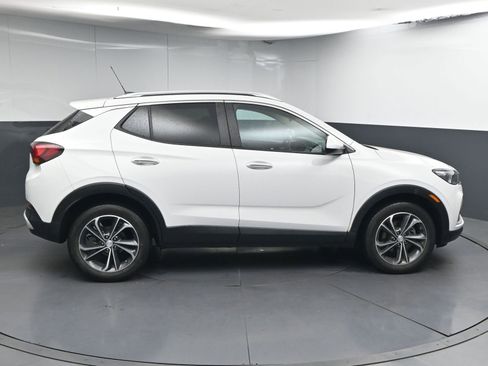 Used 2023 Buick Encore GX Select FWD image 8