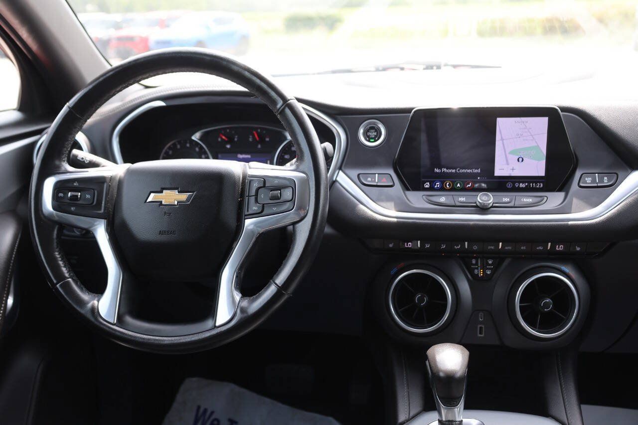 Used 2020 Chevrolet Blazer LT w/ Sound & Technology Package AWD/4WD image 23