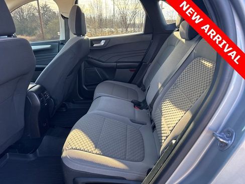 Used 2021 Ford Escape SE image 9