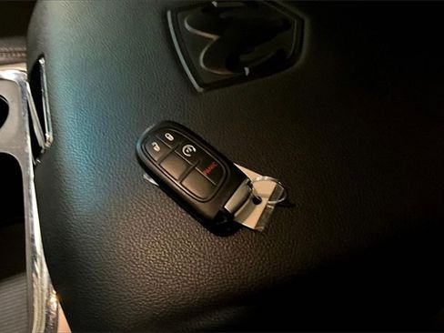 Used 2017 RAM 3500 Laramie image 31