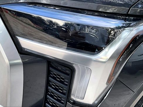 Used 2024 Toyota Tundra Limited image 27