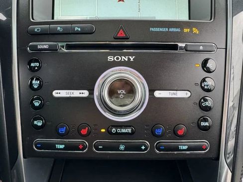 Used 2018 Ford Explorer Platinum image 34